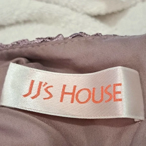 J. J.'S House Lilac Mother of the Bride Dress - Size: Please See Measurements - Picture 8 of 12